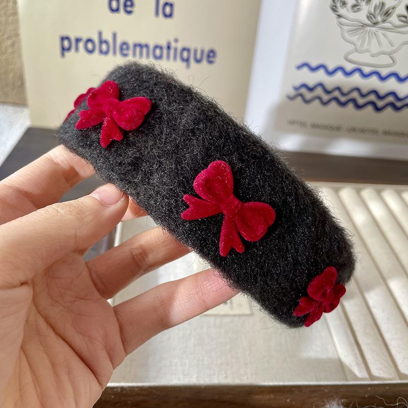 French Elegance Black Series Pearl Headband with Teeth - Autumn/Winter Collection