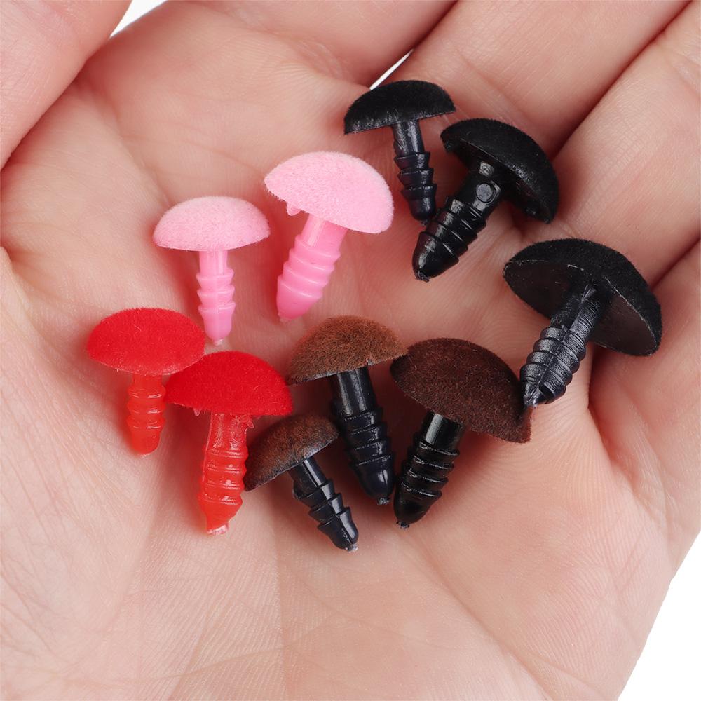 Making Plush Puppet Flocking Triangular Safety Nose Toys Accessories with Soft Washer Doll Noses