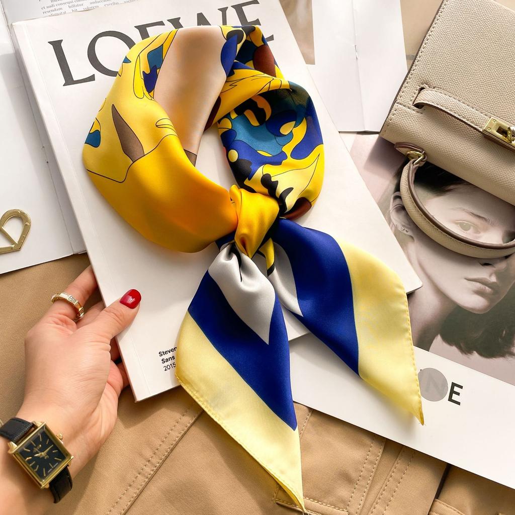 2025 Luxury Fashion Print 70*70cm Silk Square Scarf Women Soft Satin Hairband Neckerchief Tie Female Headband Foulard Bag Ribbon