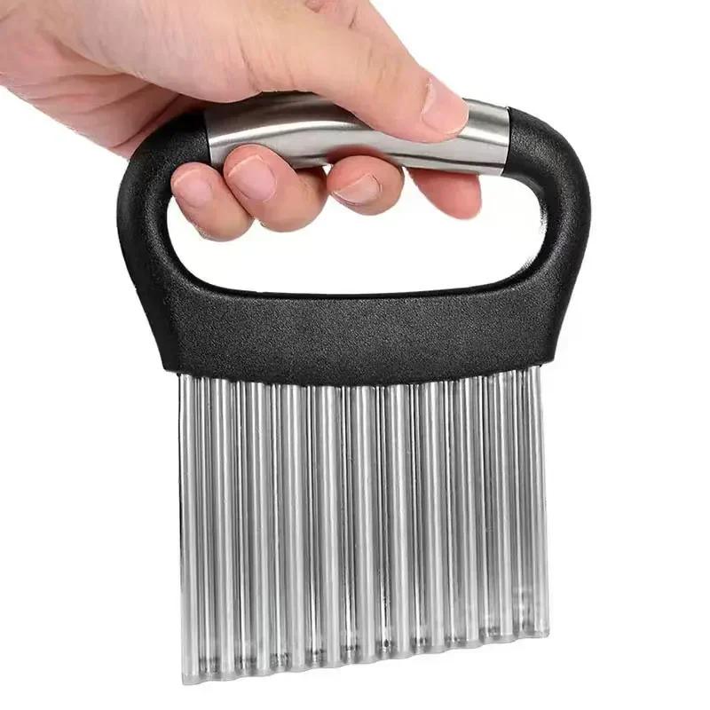 Обновите свою кухню с помощью волнистого ножа-измельчителя для фруктов, овощей, салата, моркови, картофеля и картофеля фри.