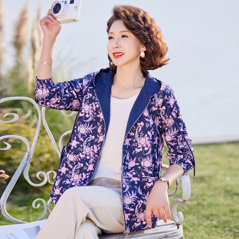 Женская повседневная куртка с капюшоном на молнии для среднего возраста