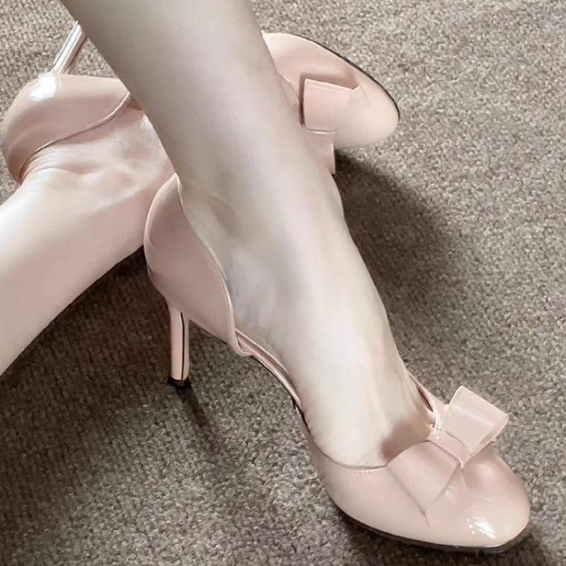 Новые женские туфли на каблуке с бантом для весны и осени 2025 года