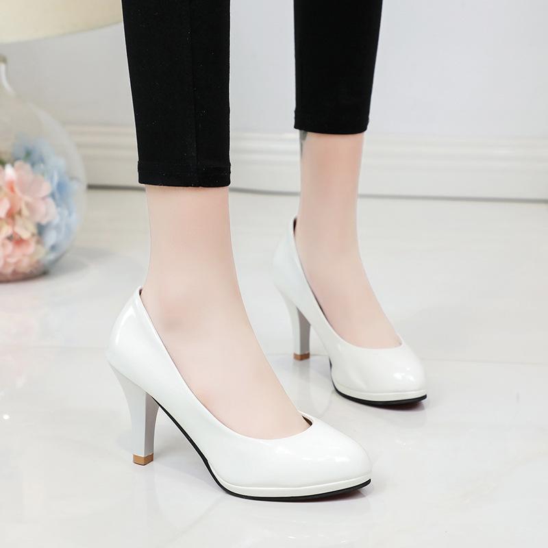 Spring and Summer Footwear High-heeled Shoes with Round Head, Shallow Mouth and Patent Leather Plus Size