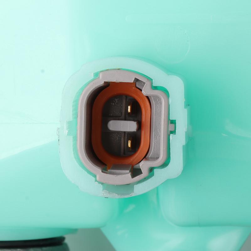 472010C010 M630126 472010C010 Главный тормозной цилиндр с бачком Для TOYOTA TACOMA 2001-2004 TUNDRA 2000-2006 Автоаксессуары