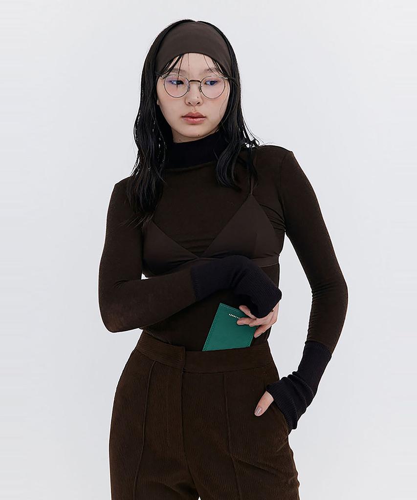 WNDERKAMMER Knit Rib Half Turtleneck T-Shirt_Brown