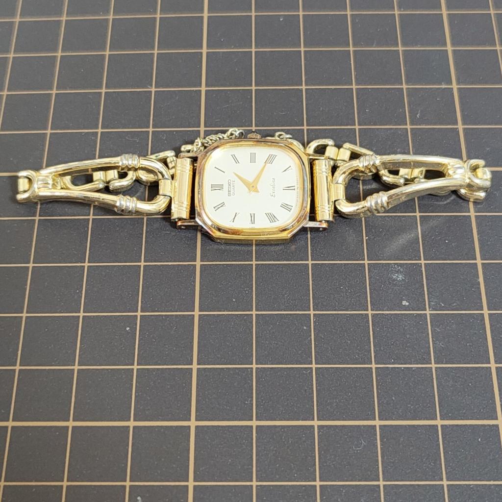 SEIKO EXCELINE Код управления K26Z [Рабочее состояние] Женские часы, Золотой