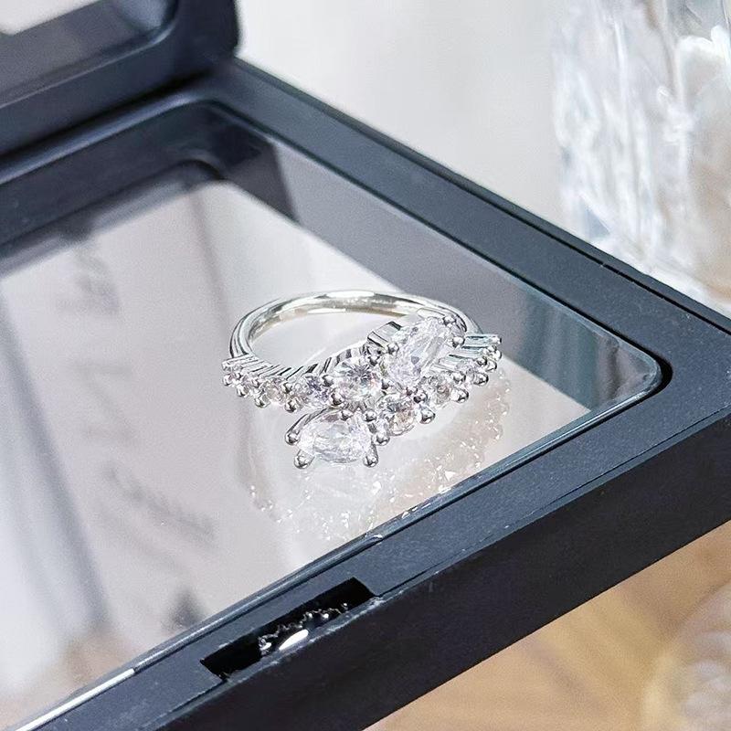 Кружево Кружево Супер Фея Циркон Кольцо Крест Свет Роскошь Ниша Высокий Сенс Изысканное Наслоение Темперамент Кольцо Женщина