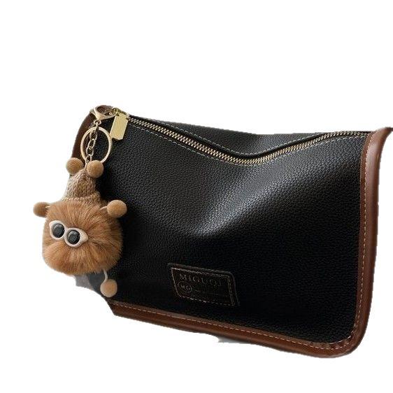 Сумки Бостон Женская 2024 Новая Высококлассная Сумка-багет на плечо: Популярная маленькая сумка-подушка кроссбоди с широким ремнем