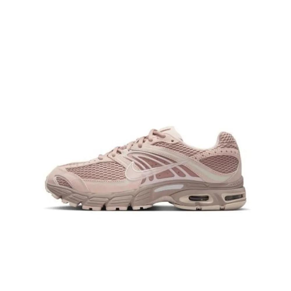 Sneakers IM9570 200 DOM