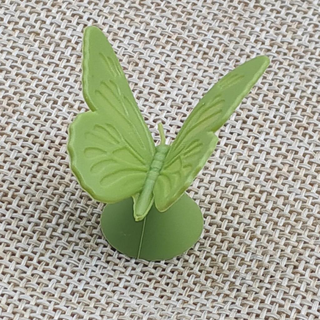 12pcs Butterfly Wine Glass Markers Silicone Wine Charms for Stem Glass 3D Drink Markers Identifiers Drink Tag