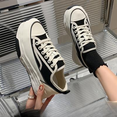 Парусиновые туфли 2025 досуг спортивные весенние туфли на толстой подошве женские туфли новые растворенные белые туфли маффин весеннее увеличение