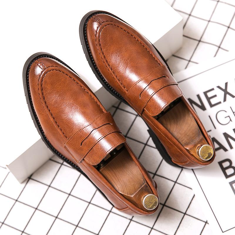 New Shoes for Men Leather Casual Shoes Retro Designer Leisure Dress Shoes Youth Slip-on Loafers Big Size