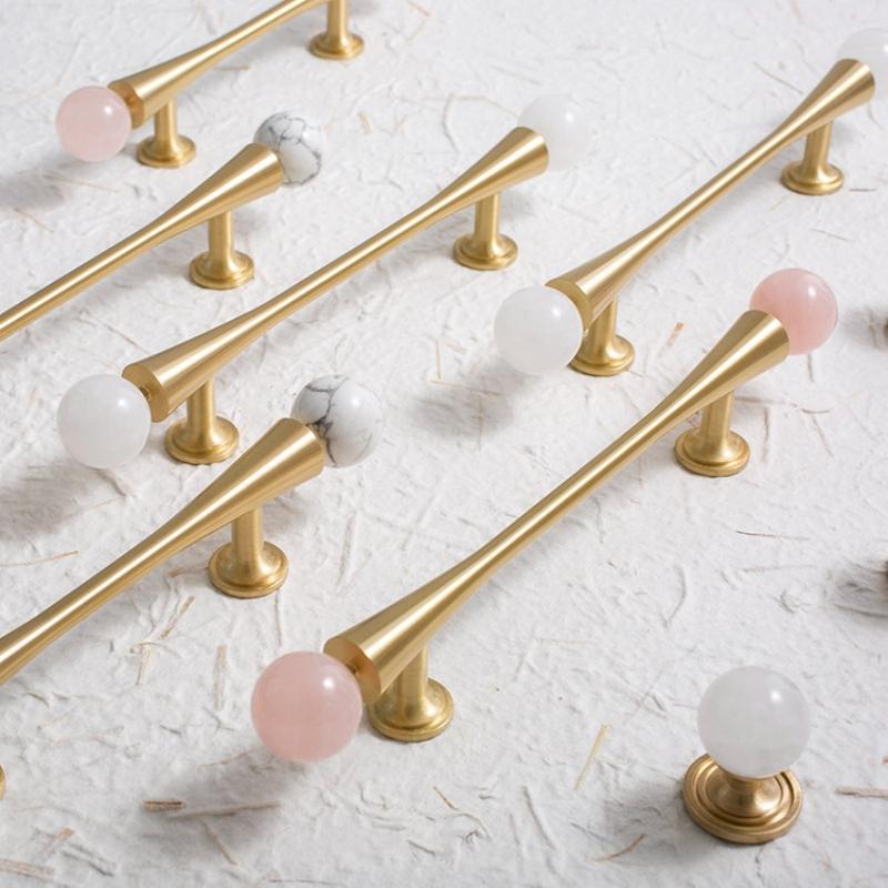 French Style Wardrobe Door Handles Personality Marble Crystal Brass Pulls for Cabinet Cupboard Dresser Drawer Furniture Hardware