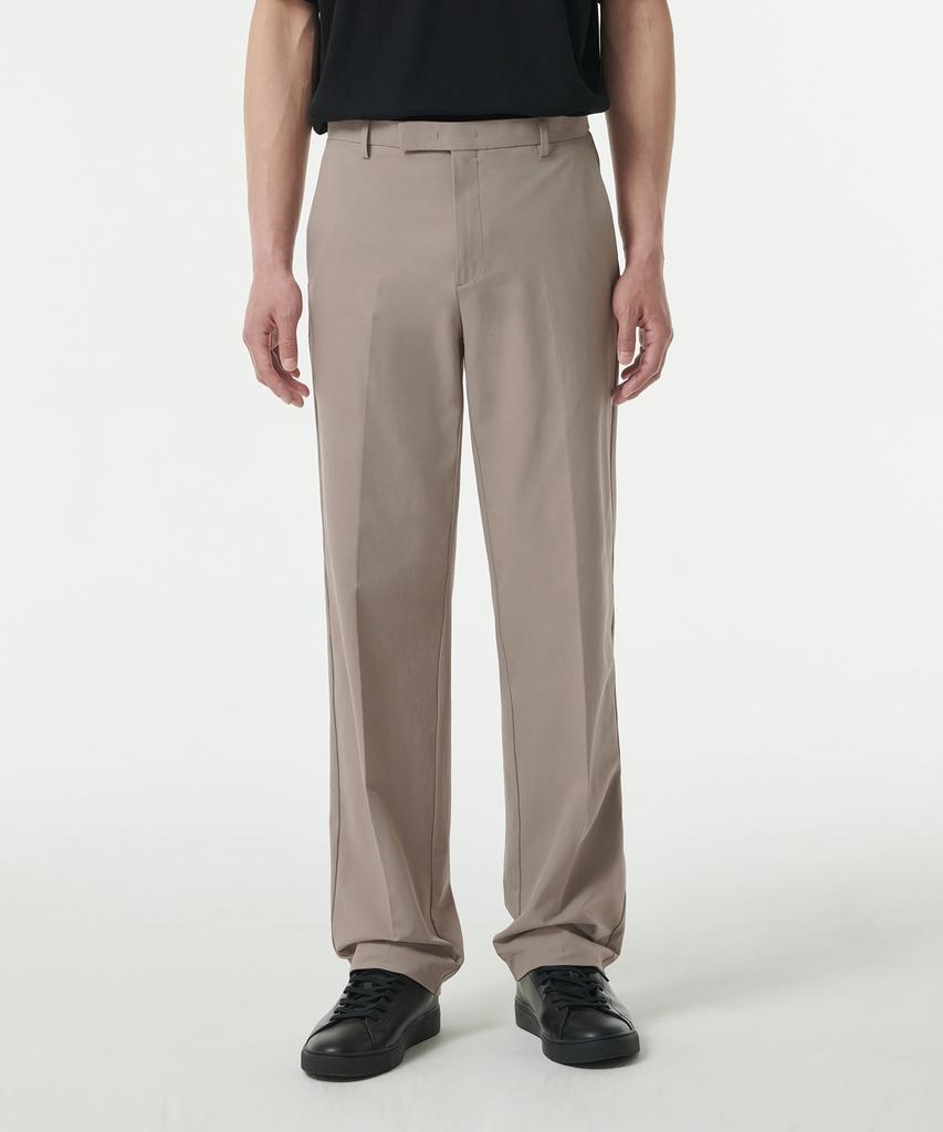 MUSINSA STANDARD Sportive Straight Slacks [Grayish Beige]