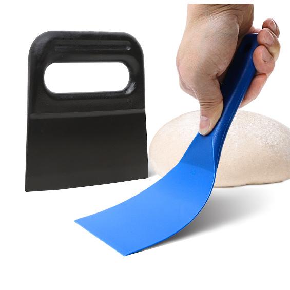Flexible Pizza Dough Scraper Spatula Pizza Dough Cutter Tools And Accessories Dough Spatula for Pizza with Hanging Bracket 1