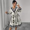Foreign trade autumn and winter new dress large size fat mm printed bubble sleeve V-neck dress high waist and thin dress