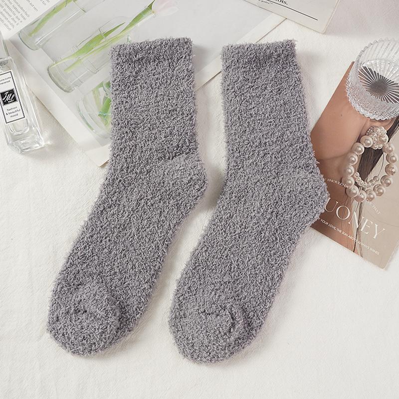 Coral Fleece Socks Fleece-lined Warm Sleep Socks Floor Socks Autumn and Winter Women's Mid-calf Socks Non-shedding