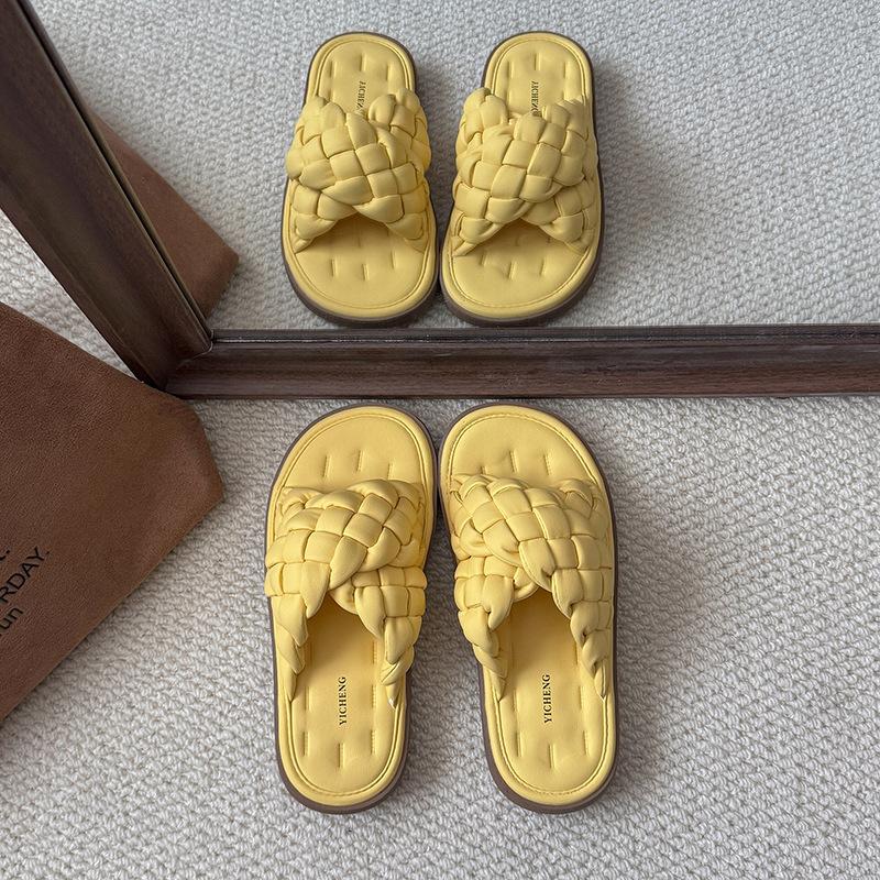 Новая летняя вафельная корейская версия односложных сандалий для женщин, модные и универсальные повседневные нескользящие классные тапочки для девочек