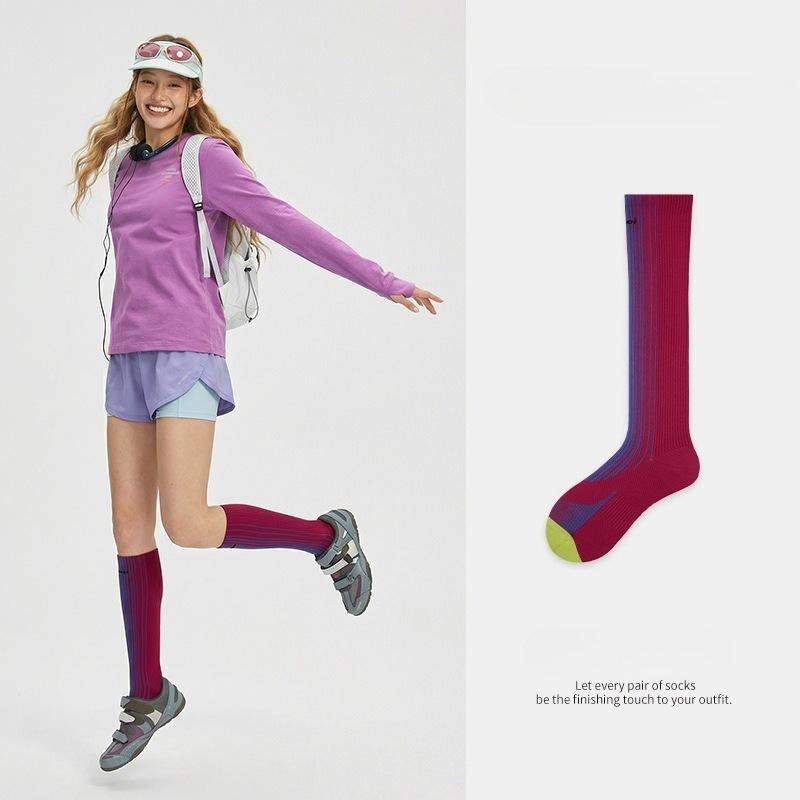 Renaissance Thin Compression Yoga Socks, Lightweight Sports Pressure Socks for Gym, Badminton and Running, Long Knee High Athletic Socks for Training