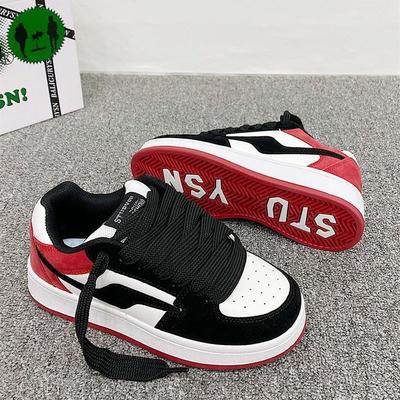 Нишевая повседневная обувь для скейтбординга женская обувь модная универсальная обувь для хлеба 2025 новая спортивная обувь с низким верхом красного цвета в стиле Гонконга