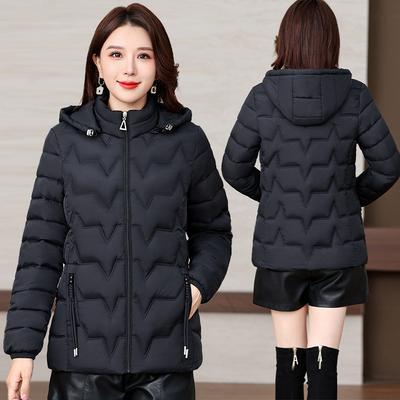 Зимняя пуховая хлопковая куртка женская короткая 2025 новая легкая хлопковая куртка приталенная стеганая куртка модная куртка с капюшоном