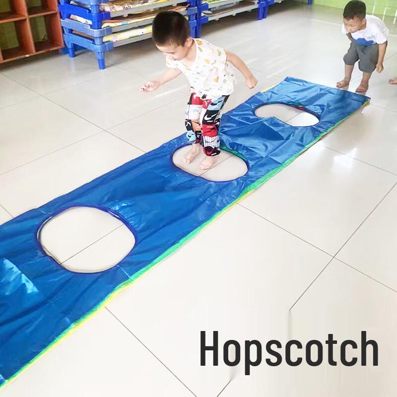 WEZHO Outdoor Crawling & Hopscotch Game Mat