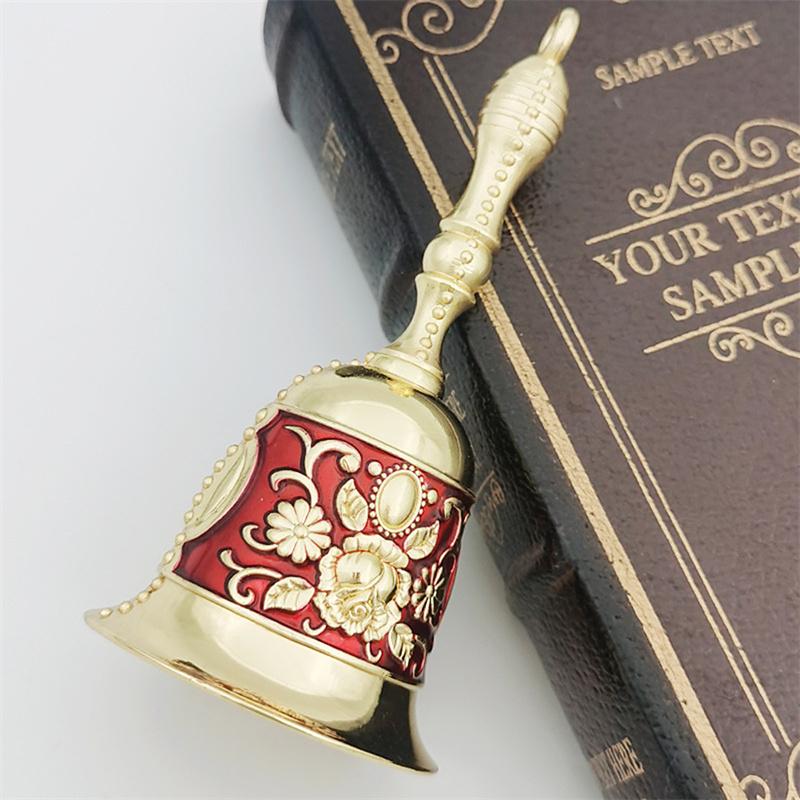 Retro Hand Cranked Bell European Style Exquisite Luxury Hand Bell Craft Decor Christmas Bell Church Bar Hotel Decoration