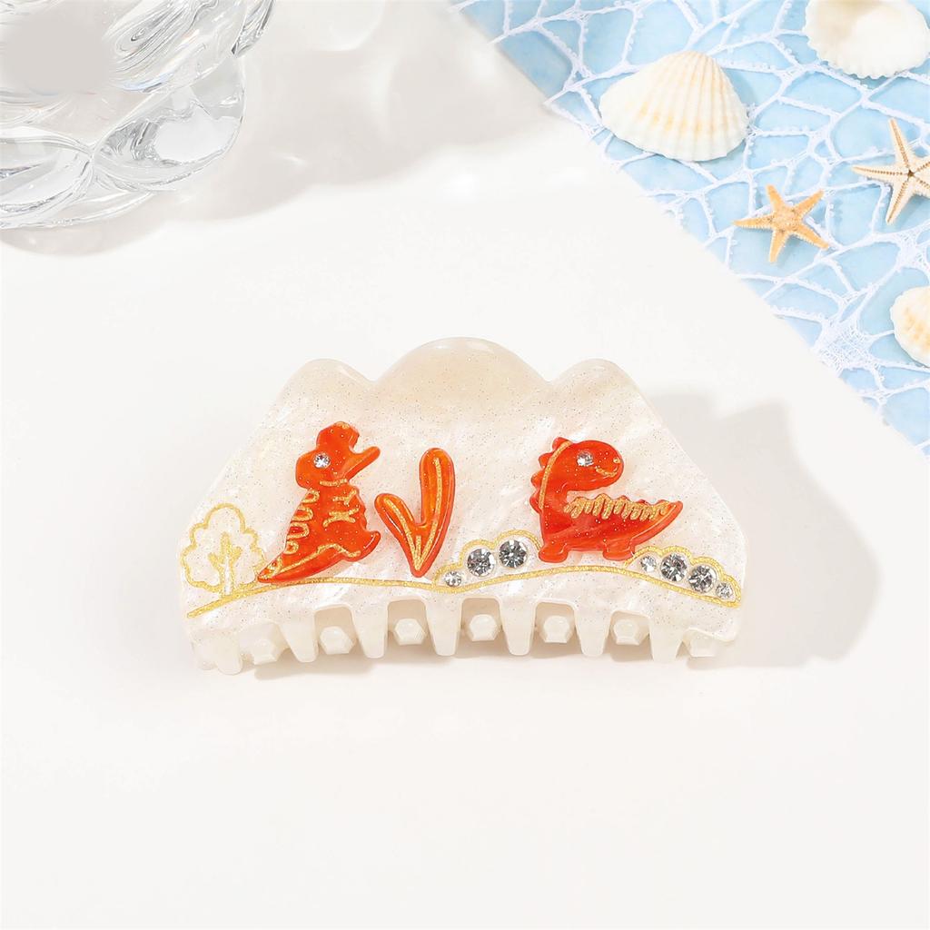 Acrylic Ocean Themed Hair Claw Secure Hold Hair Clip With Trendy Shark Pattern Fashion Hair Accessory For Daily Styling