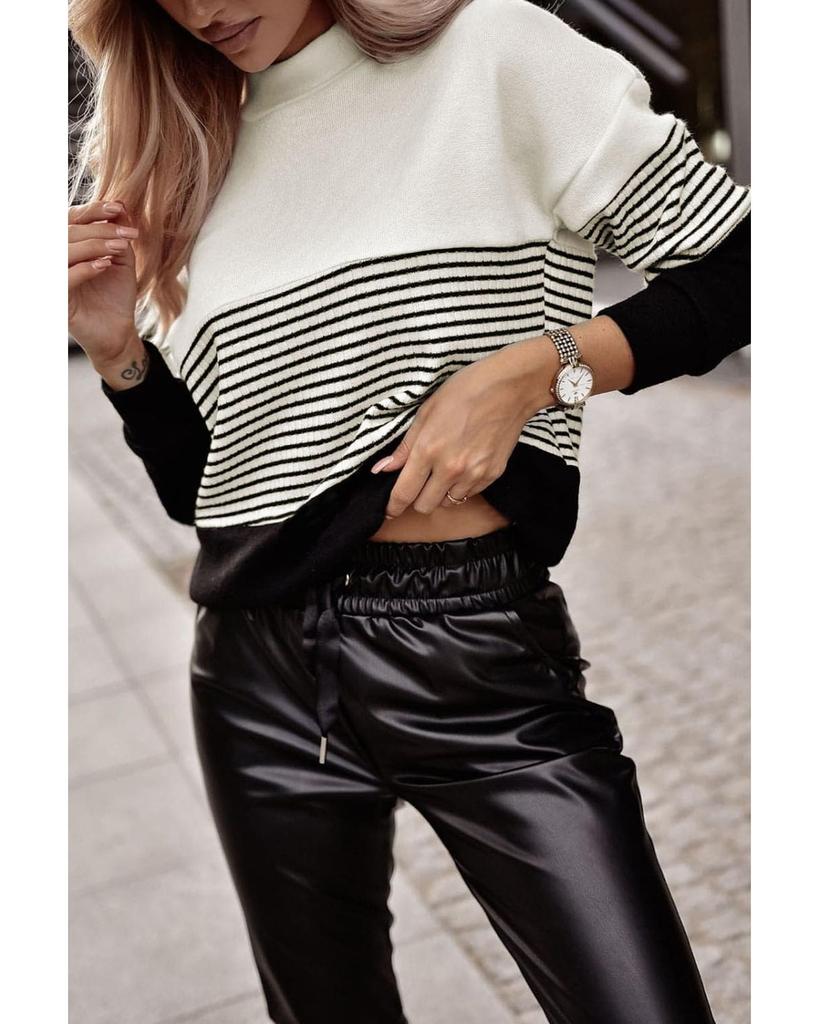 Azura Exchange Contrast Colorblock Knit Top