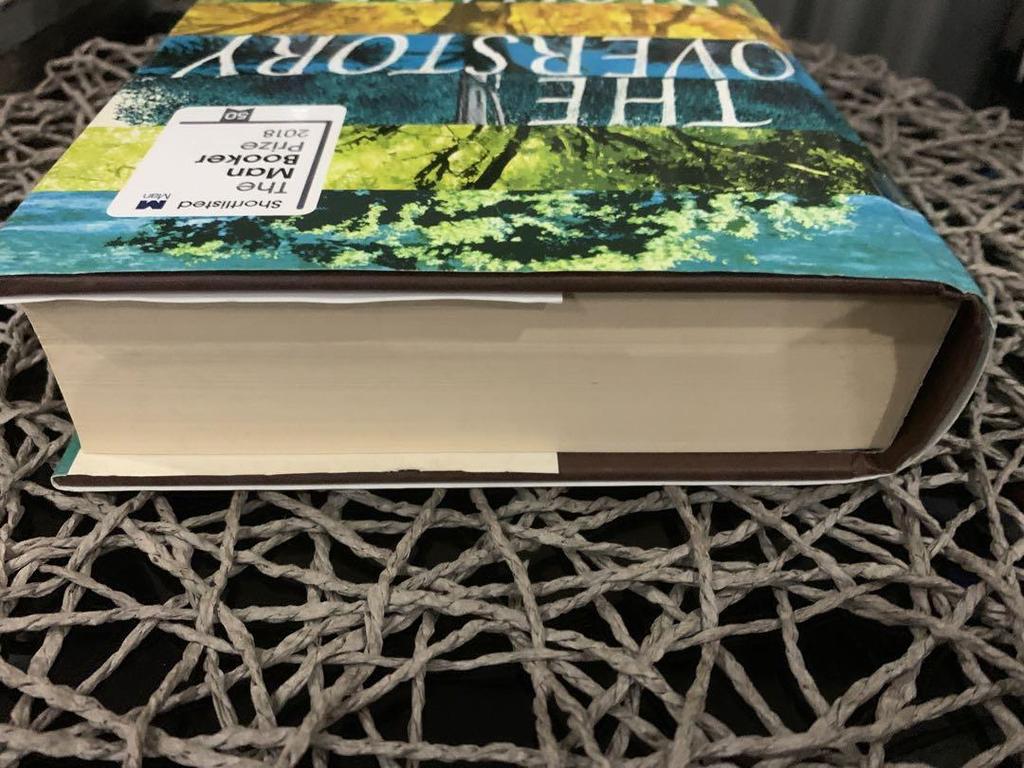 [Б/У] Книга в твердом переплете «Надлесье» Ричарда Пауэрса