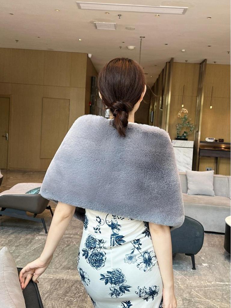 Элегантный накидка-шаль из лисьего меха на одно плечо – Осенне-зимняя свадебная вечерняя одежда для свадеб и банкетов