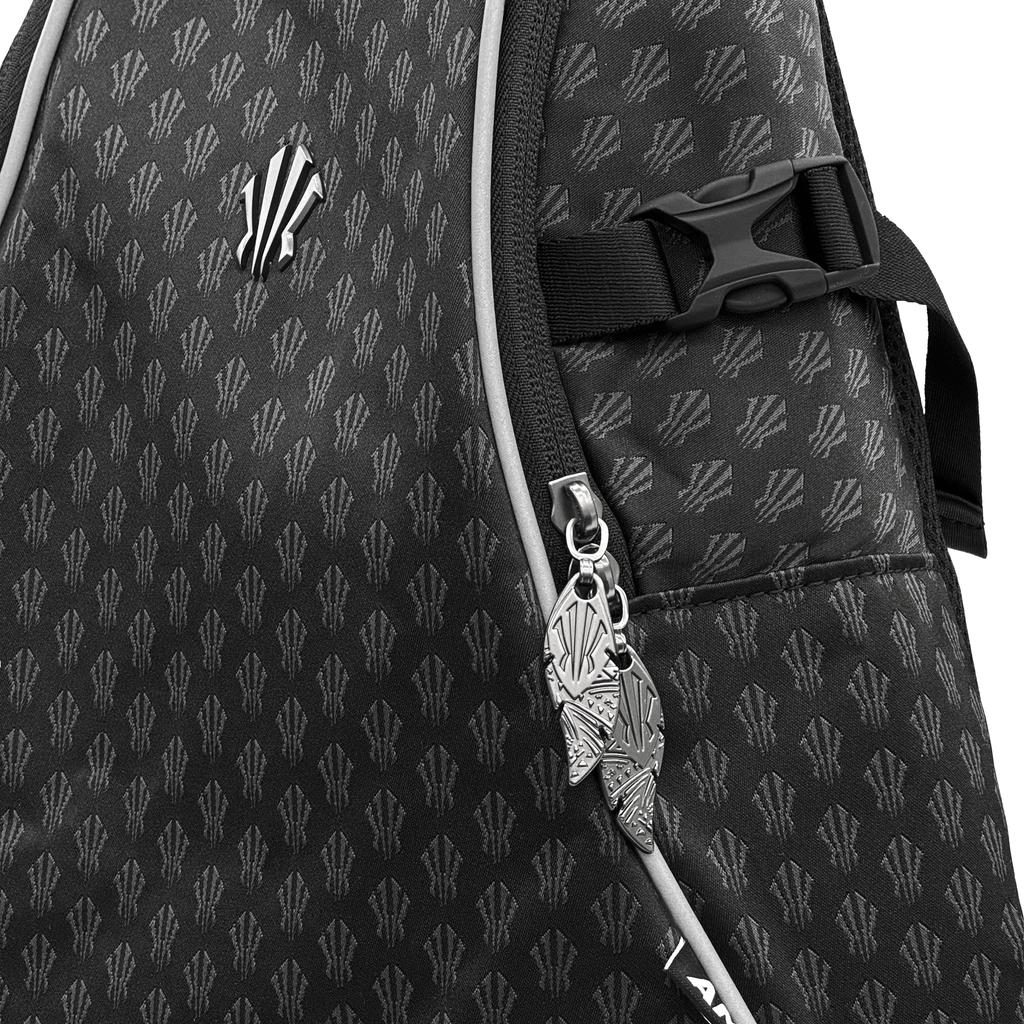 Anta Kyrie Series Full Print Irregular Triangle Bow And Arrow Bag Sports Casual Versatile Flyknit Jacquard Fabric Splicing Chest Bag 192631125R-2