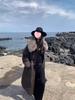 Yu Yan, put on a new removable fox fur collar drawstring, waist and thin long down jacket.