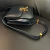 [Pre-Owned] Classic Box Polished Gold Buckle Leather Tofu Bag Shoulder Bag Crossbody Bag Medium - Excellent #1NKWLYV