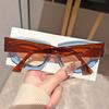 Fashion Cat Eye Sunglasses with Irregular Thick Frame, Perfect for Outdoor Street Photography, Ordinary Decorative Eyeglasses