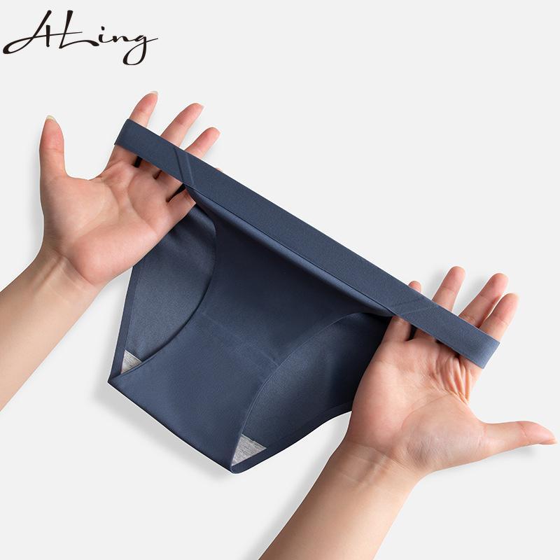 Women Panties Underwear Fitness Sports Seamless Female Lingerie Sexy T-back G-string Thong Ice Silk Underpants Solid Briefs