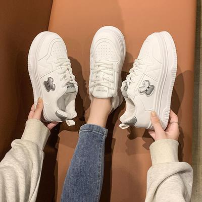 Нишевая женская весенняя новая универсальная супер-огонь обувь на толстой подошве, немного увеличивающая рост