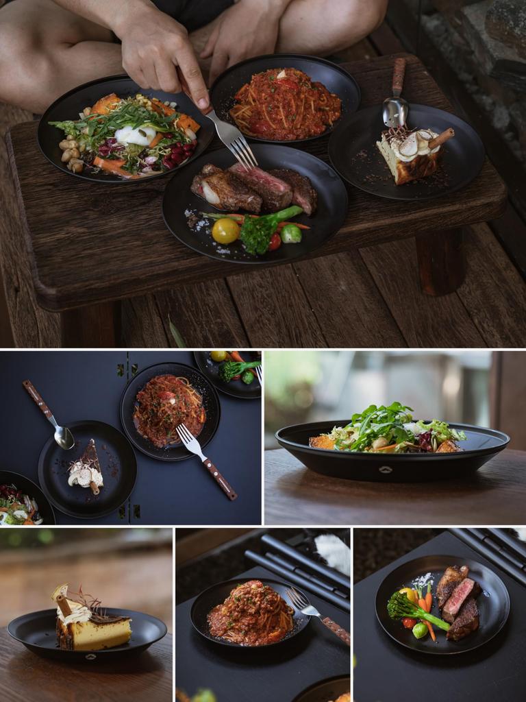 CAMPING MOON Outdoor Tableware Camping Stainless Steel Plates and Dish Set (4-Piece Set) with Canvas Case (BKS397-1S)