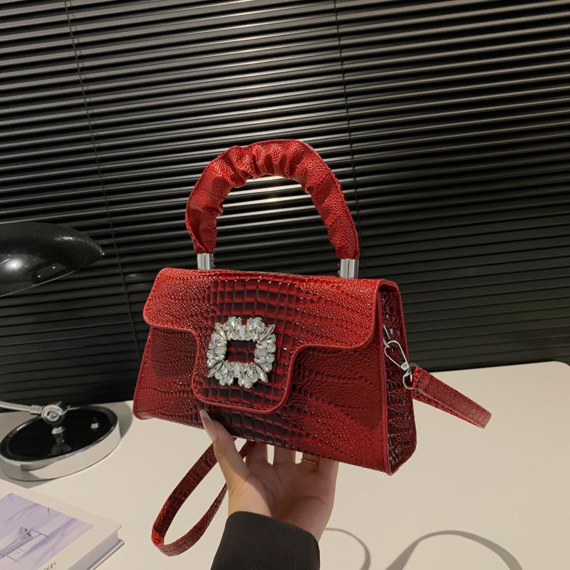 Простая и модная сумка-мессенджер, нишевая повседневная маленькая квадратная сумка, популярная сумка, новая сумка на плечо, тренд