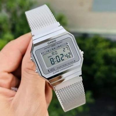 Подержанные цифровые часы Casio (новый) Зарубежная модель Ретро-дизайн Серебристый CASIO Зарубежная модель