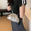 Однотонная женская вечерняя сумка Сумка через плечо Сумка-облако Простая складчатая сумка-ракушка Женская