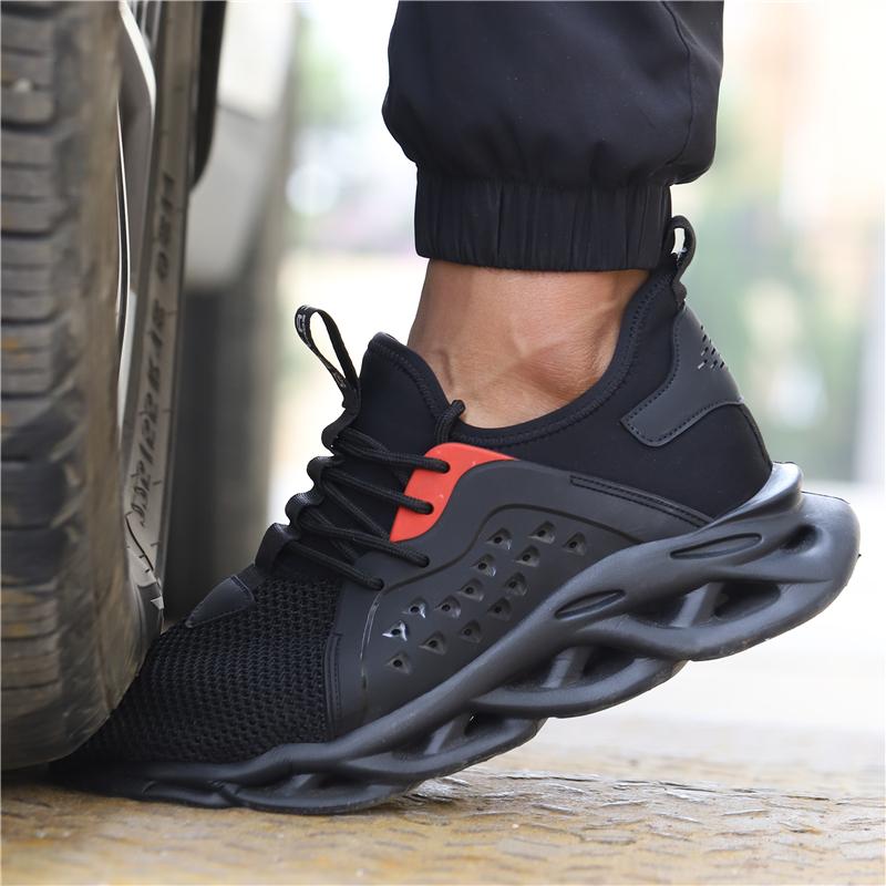 Steel Toe Cap Light Breathable Sneaker Men Indestructible Shoes Anti-puncture Safety Shoes Protective Shoes Work Industrial Boot