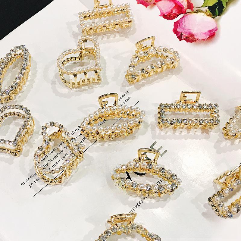 Корейская заколка для волос с жемчугом: Стильный зажим из сплава с гальваническим покрытием для женщин