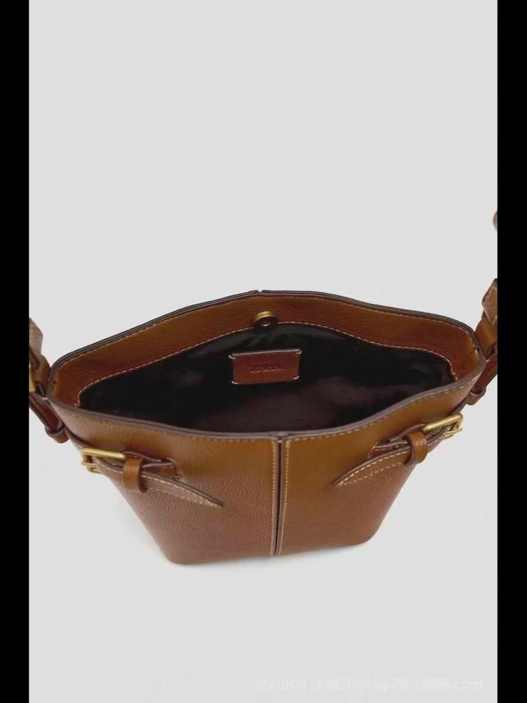 Новое поступление, женская модная сумка-ведро через плечо с пряжкой-булавкой и ленточным плечевым ремнем