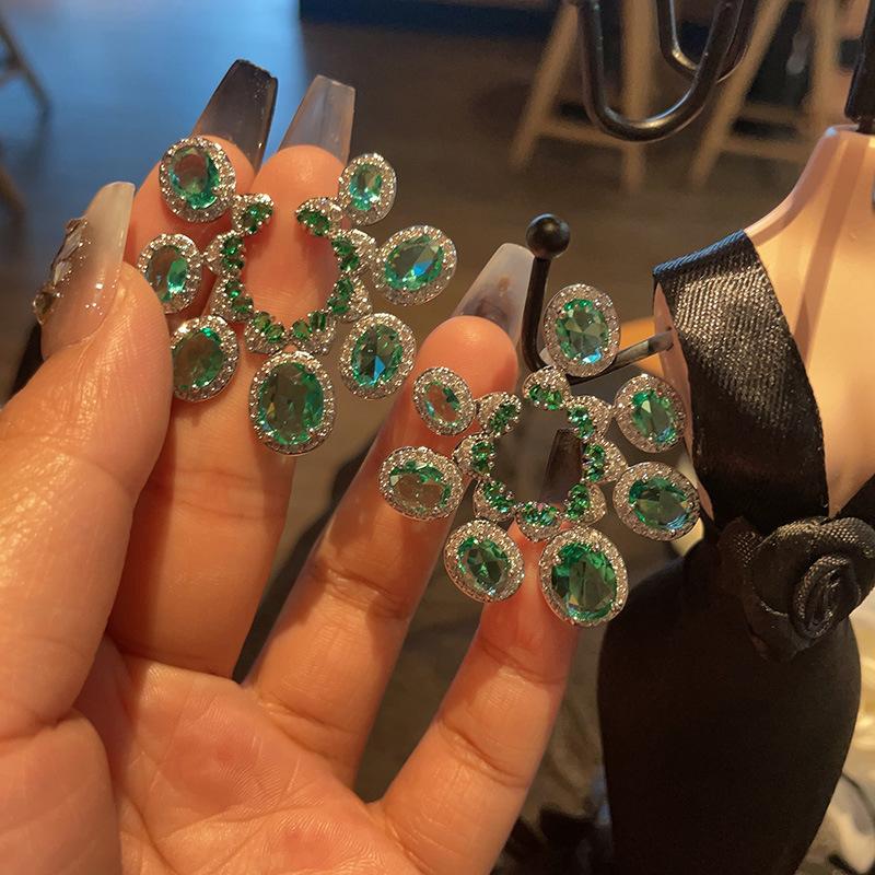 Elegant High-End Round Stud Earrings Big Flower Earrings Ruby Micro-Set Jewelry Trend