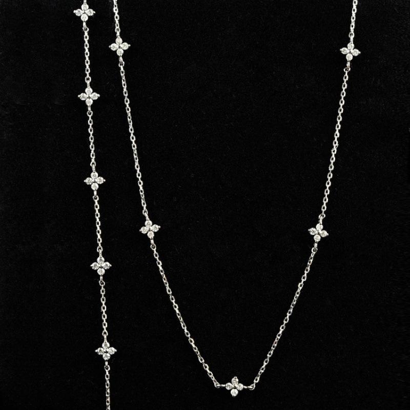 High-Grade Four-Leaf Clover Necklace Women's Collarbone Chain Full Of Stars Super Flash Light Luxury Hundred Temperament Necklace