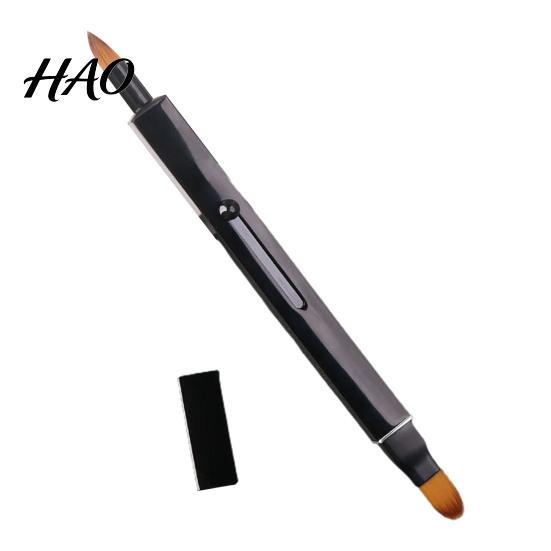 Lip Smudge Brush Dustproof Design Soft Bristle Matte Texture Non-slip Comfortable Grip Beauty Tool Multifunctional Retractable Makeup for Lady