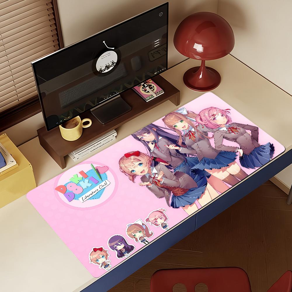 Игровой коврик для мыши DDLC с милой девушкой для офиса, игр и клавиатур, нескользящий, большой, водонепроницаемый