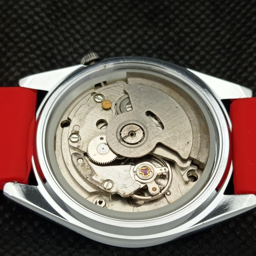 ВОССТАНОВЛЕННЫЕ ВИНТАЖНЫЕ МУЖСКИЕ ЧАСЫ SEIKO 5 AUTOMATIC JAPAN D/D RED 593a-a311236-9