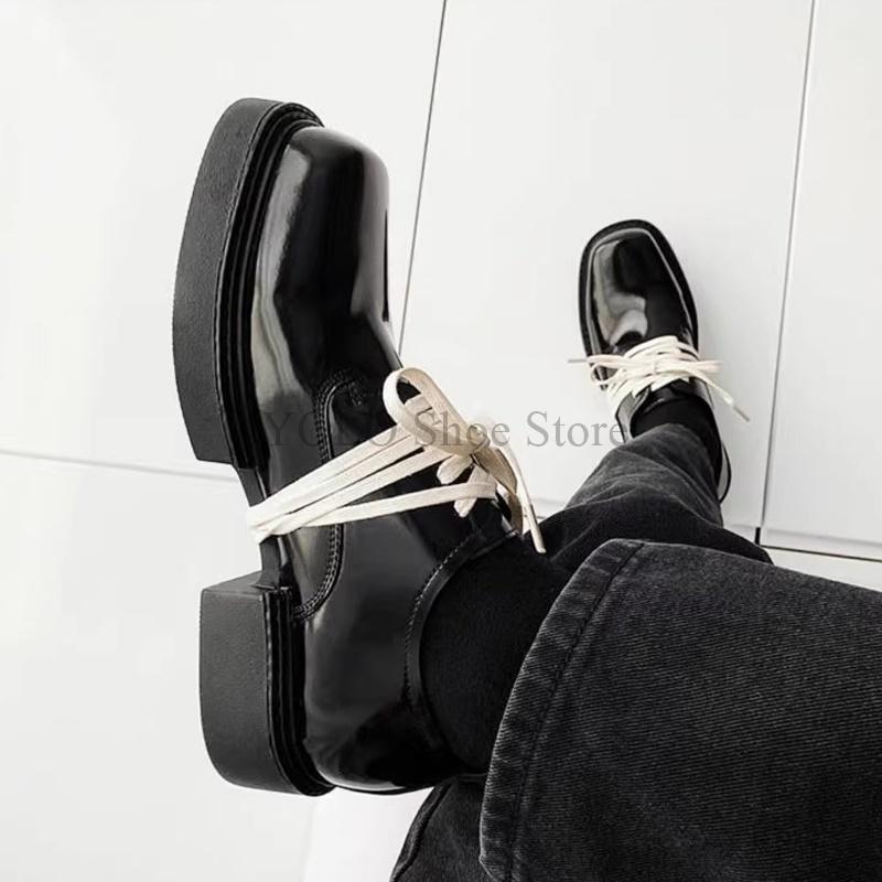 Мужские туфли дерби на шнуровке в стиле ретро-преппи, контрастный цвет, нишевый дизайн, лакированная кожа, квадратная головка, толстая подошва, простые, новые